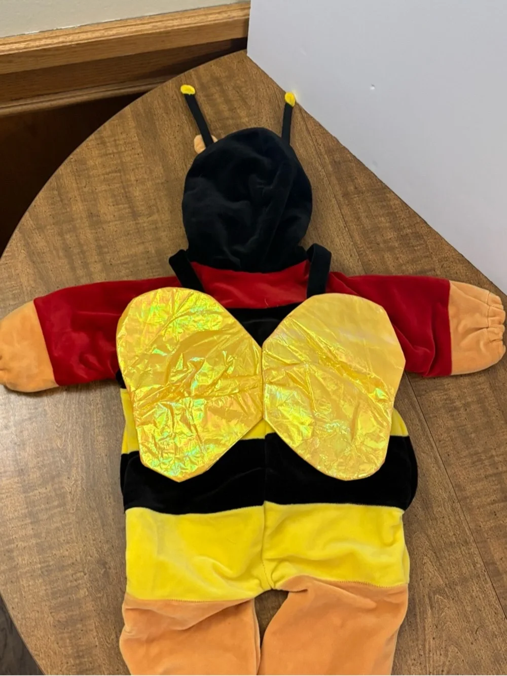 Disney Vintage Winnie the Pooh Halloween Costume Size 6-12 Months Honey Bee - Picture 4 of 5